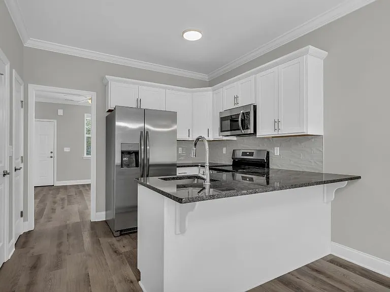 176 Hogan Heights Dr #8 — Photo 8