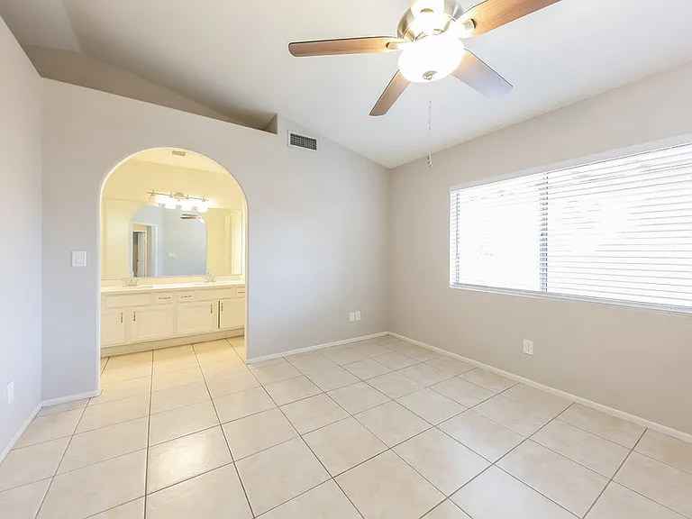 7056 W Eva St — Photo 8