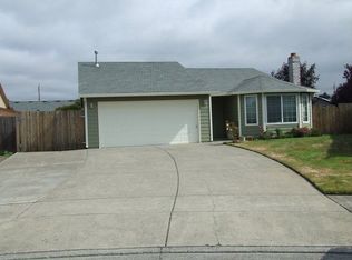 160 S 26th Ct, Cornelius, OR 97113