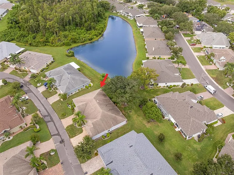 713 Manchester Woods Dr — Photo 43
