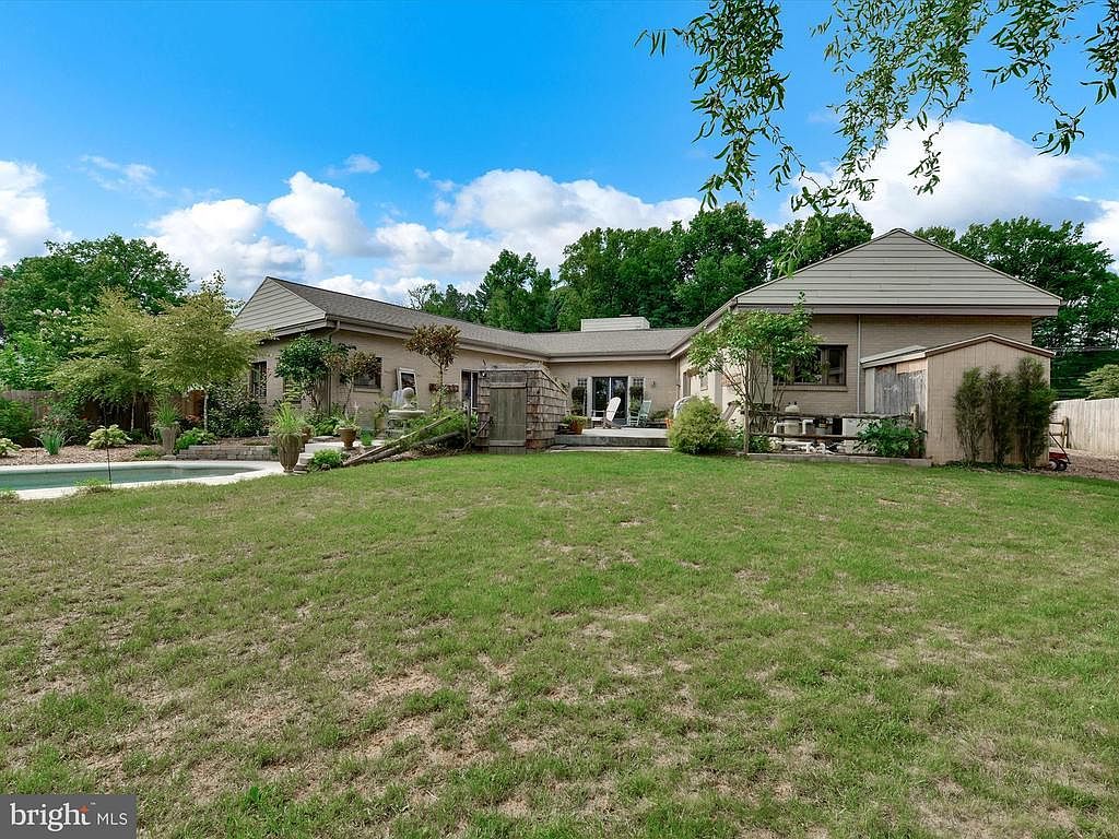 1714 Millersville Pike, Lancaster, PA 17603 Zillow