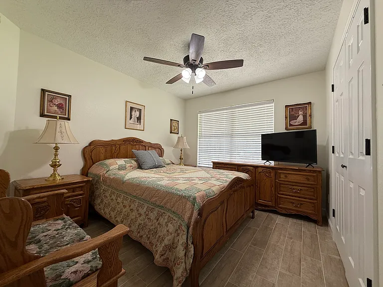 165 Southland Dr — Photo 10