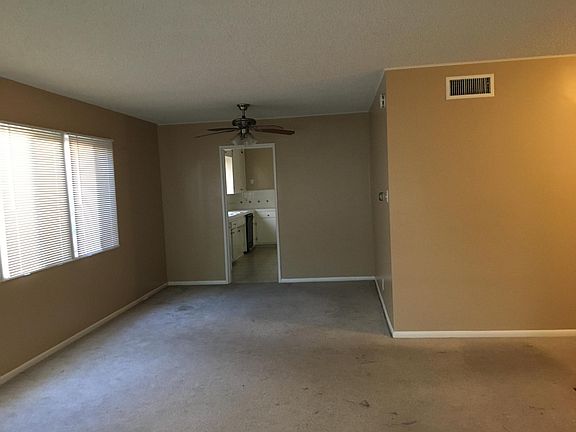 4th image of 5506 Baldwin Ave