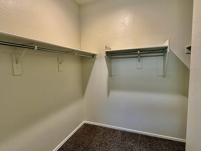 35433 W San Alvarez Ave — Photo 6