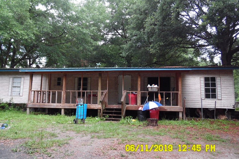 1st image of 303 SW Placid Ln