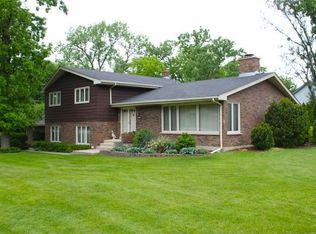 16W750 3rd Ave, Bensenville, IL 60106