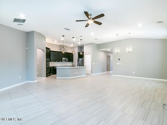 5th image of 12422 WHITMORE OAKS Drive