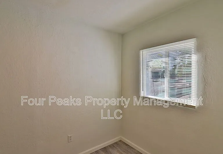 102 E Hatcher Rd #9401 — Photo 4