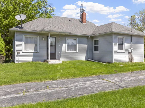 141 S 500 W, Valparaiso, IN 46385