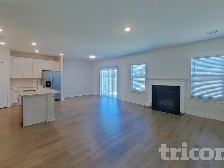 308 Allenby Ln — Photo 2