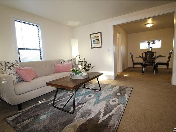 Living room gets lots of light