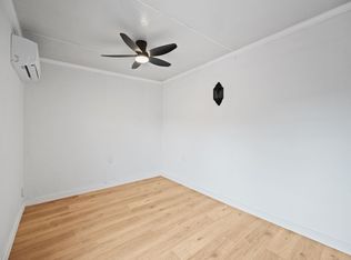 6633 NW 179th Ter, Hialeah, FL 33015