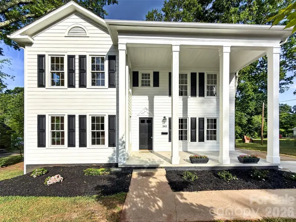 262 Pleasant St, Spindale, NC 28160