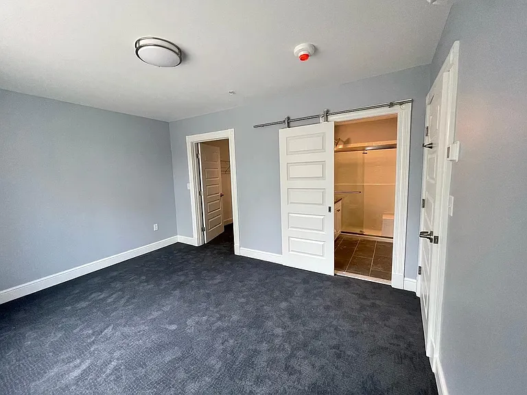 340 Winter St #209 — Photo 7