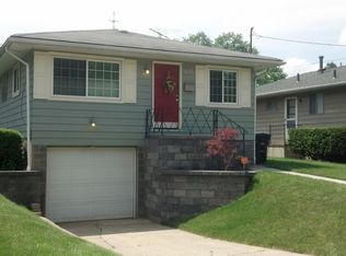 1270 Linden Ave, Akron, OH 44310