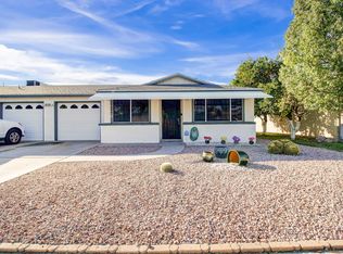 10128 N 95th Dr APT B, Peoria, AZ 85345
