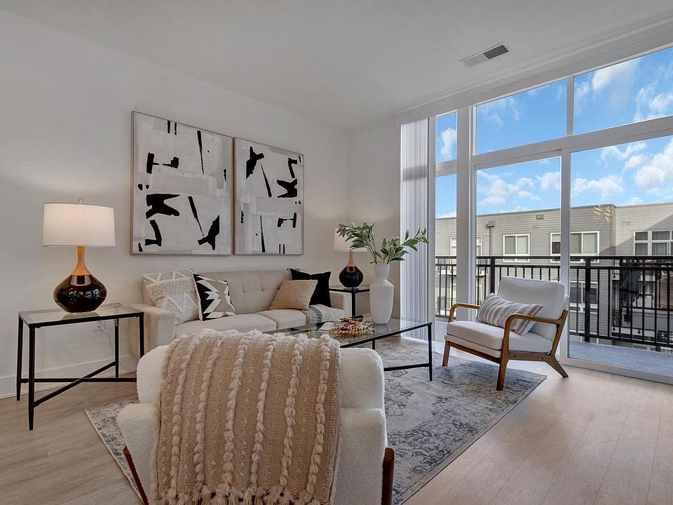 1st image of 145 Riverhaven Dr Unit 514
