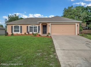 9268 Manchester St, Spring Hill, FL 34606