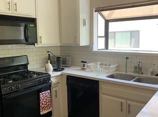 26007 Alizia Canyon Dr UNIT F, Calabasas, CA 91302