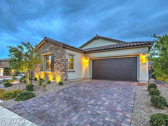 3rd image of 3389 Tarbena Dr