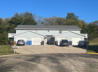 1316 Field Ct #1316, Mount Horeb, WI 53572