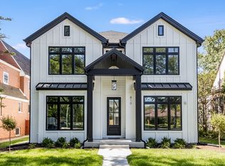 810 S Greenwood Ave, Park Ridge, IL 60068