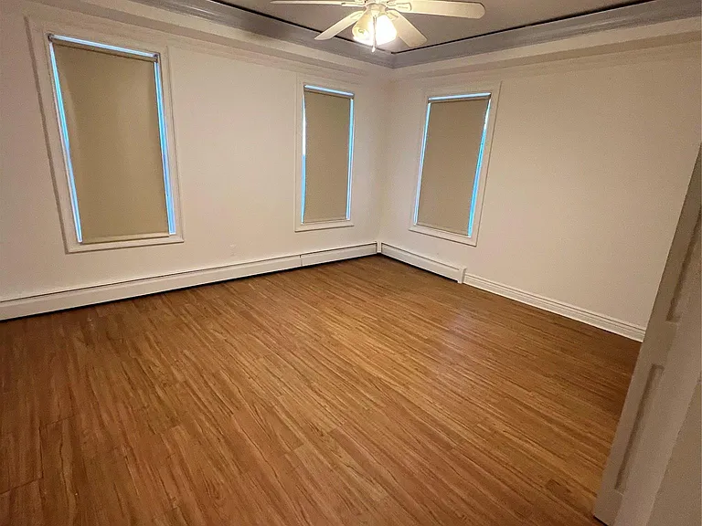 90 Washington St #92 — Photo 4