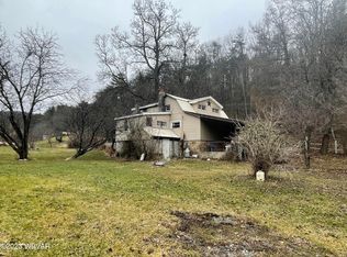 546&547 Gravel Point Rd, Howard, PA 16841