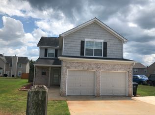 1763 Sandy Trail Dr, Hampton, GA 30228