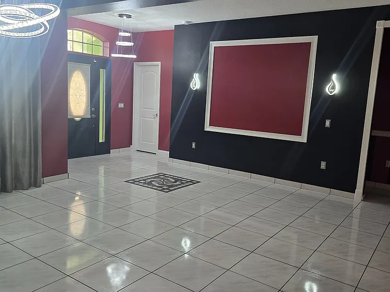 3066 Bay Laurel Cir N — Photo 3