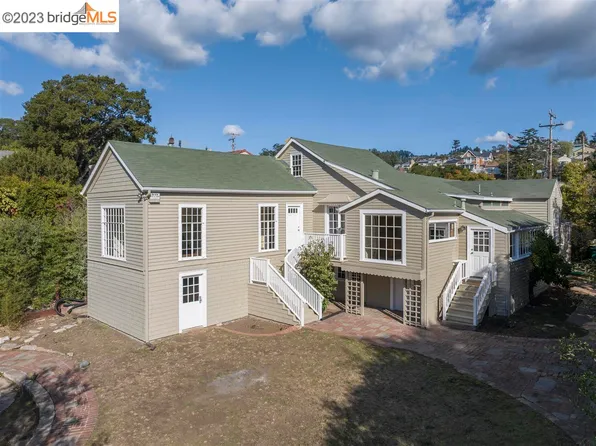 30 Morrill Ct, Oakland, CA 94618