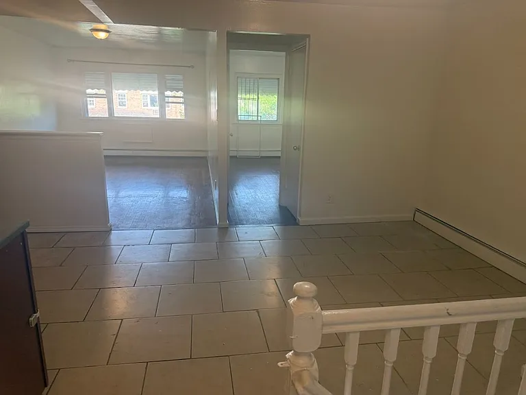 1004 Elder Ave #3 — Photo 9