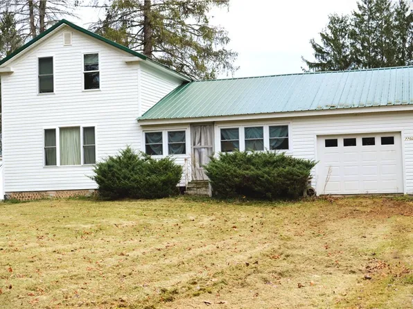 7702 Bridgeport Kirkville Rd, Kirkville, NY 13082
