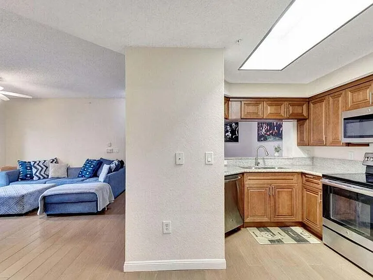 2728 Anzio Ct #105 — Photo 16