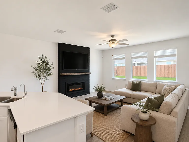 11424 Woody Creek Trl — Photo 2