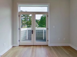 104-106 Warren St, Brighton, MA 02135