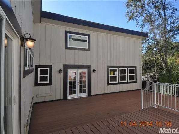 12730 Shockley Ct, Auburn, CA 95603