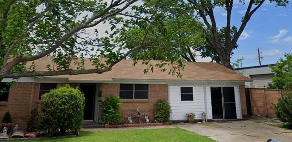 1st image of 1229 Norwood Dr