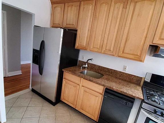 2nd image of 63-85 Woodhaven Blvd #6E2