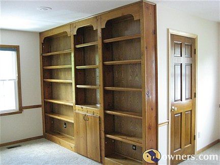 Extra room/office off Master bedroom