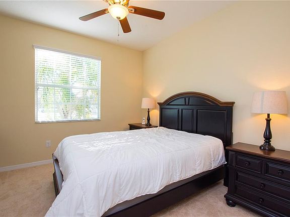 4th image of 2217 Grantham Ave