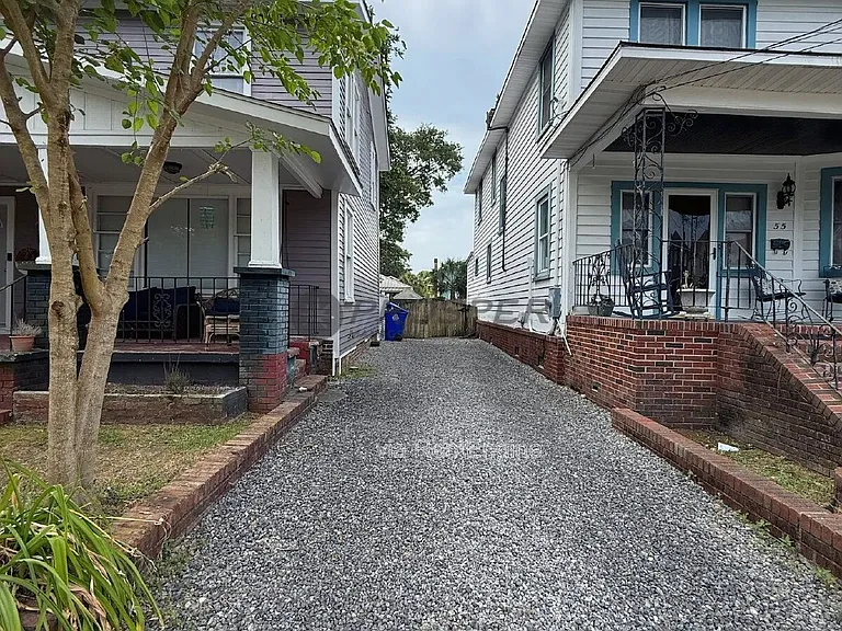 53 Cypress St #B — Photo 2