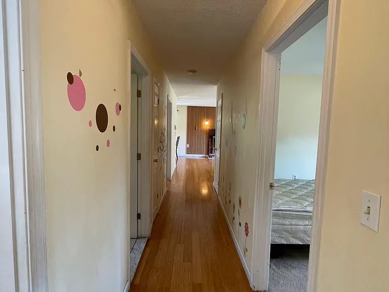 37 Hoppin Hill Ave — Photo 12