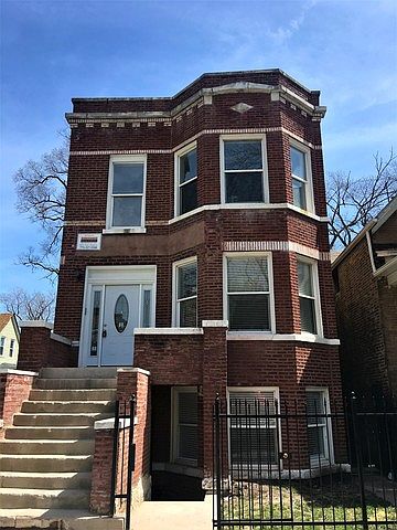 1st image of 555 N Lawler Ave