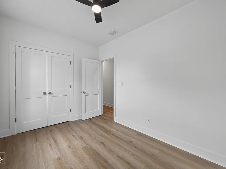 2527 W Ainslie St #3 — Photo 16