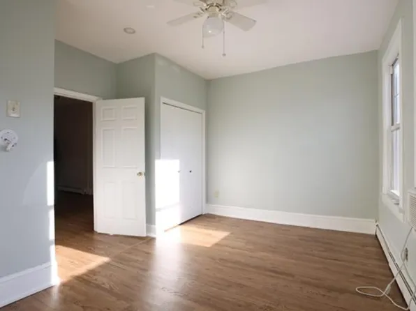 302 Park Ave APT 3, Hoboken, NJ 07030