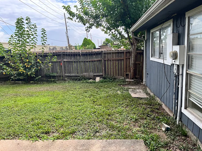 269 Willoughby Dr — Photo 19