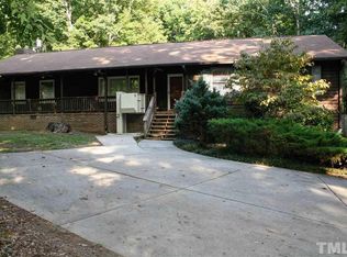 702 Crestview Dr, Durham, NC 27712