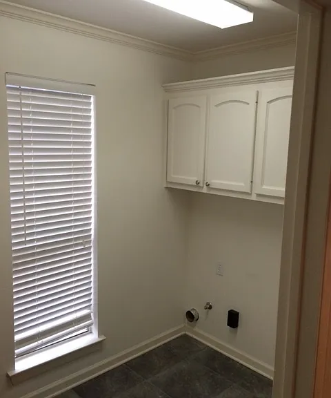 3948 Preakness Dr — Photo 6