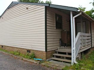 619 3rd Ave S #B, North Myrtle Beach, SC 29582